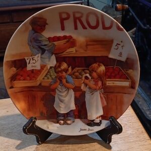 1985 Vintage Jeanne Down Plate